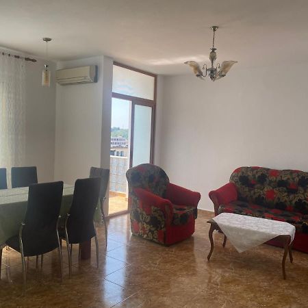 Center Of Shkodra Apartment المظهر الخارجي الصورة