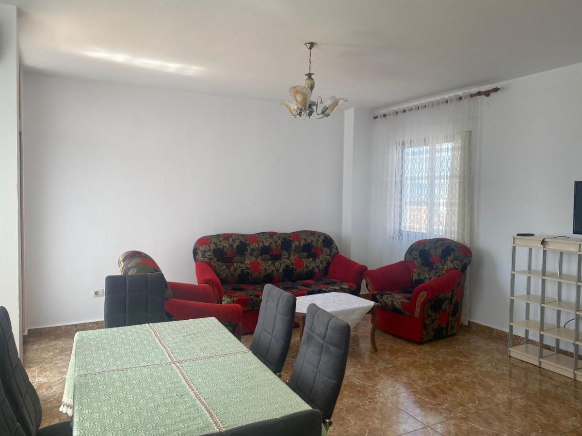 Center Of Shkodra Apartment المظهر الخارجي الصورة